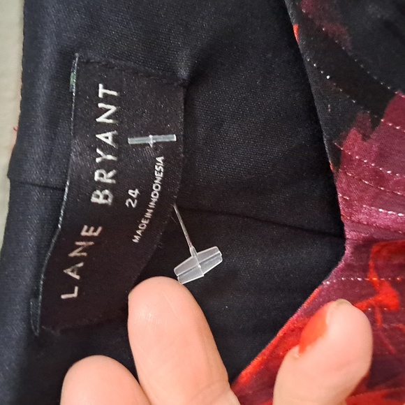 Lane Bryant Floral Metalic Striped   Smocked Bell Sleeve Blouse. Size 24 NWOT - Picture 8 of 9